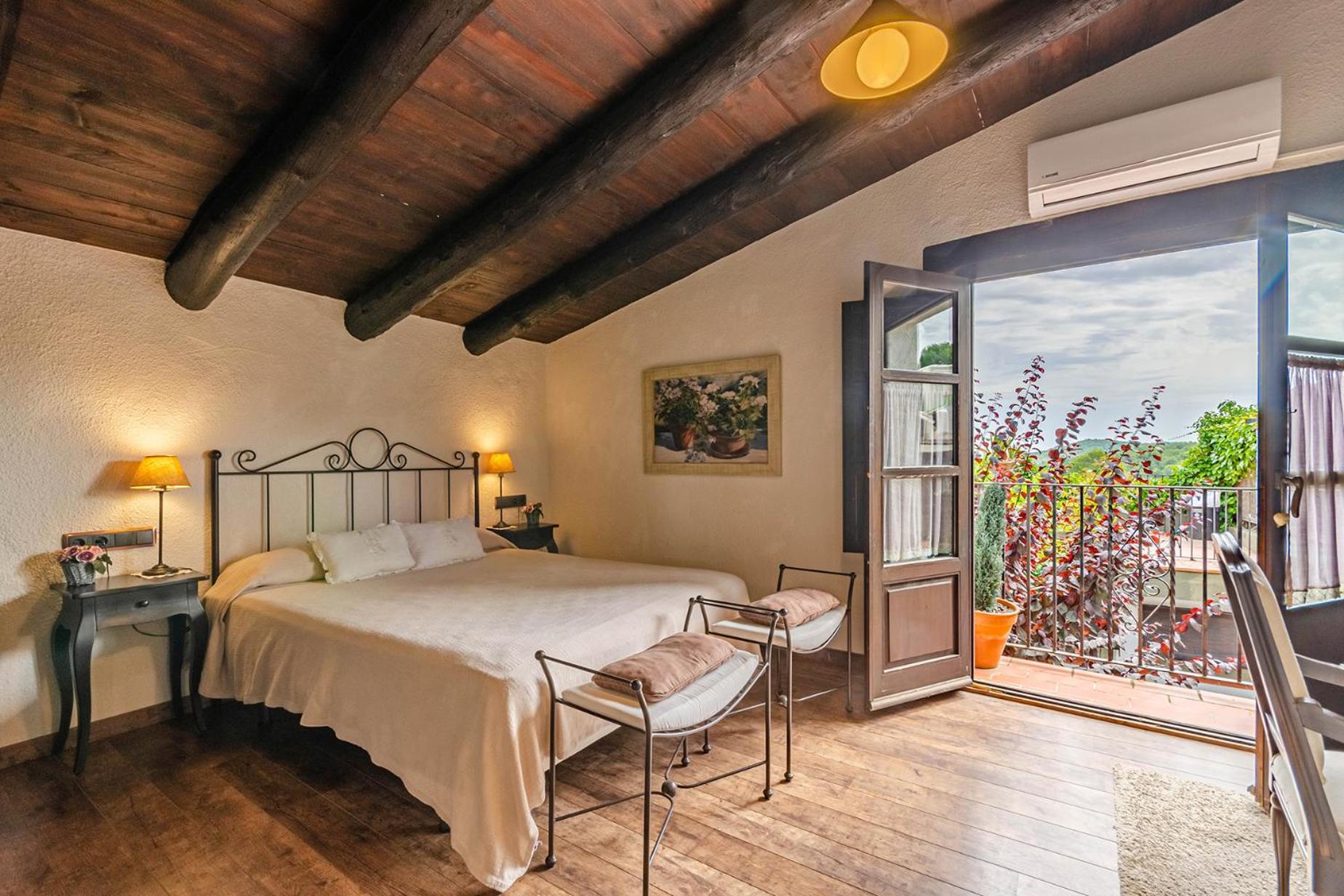 Comarquinal Bioresort Penedes Casa rural *